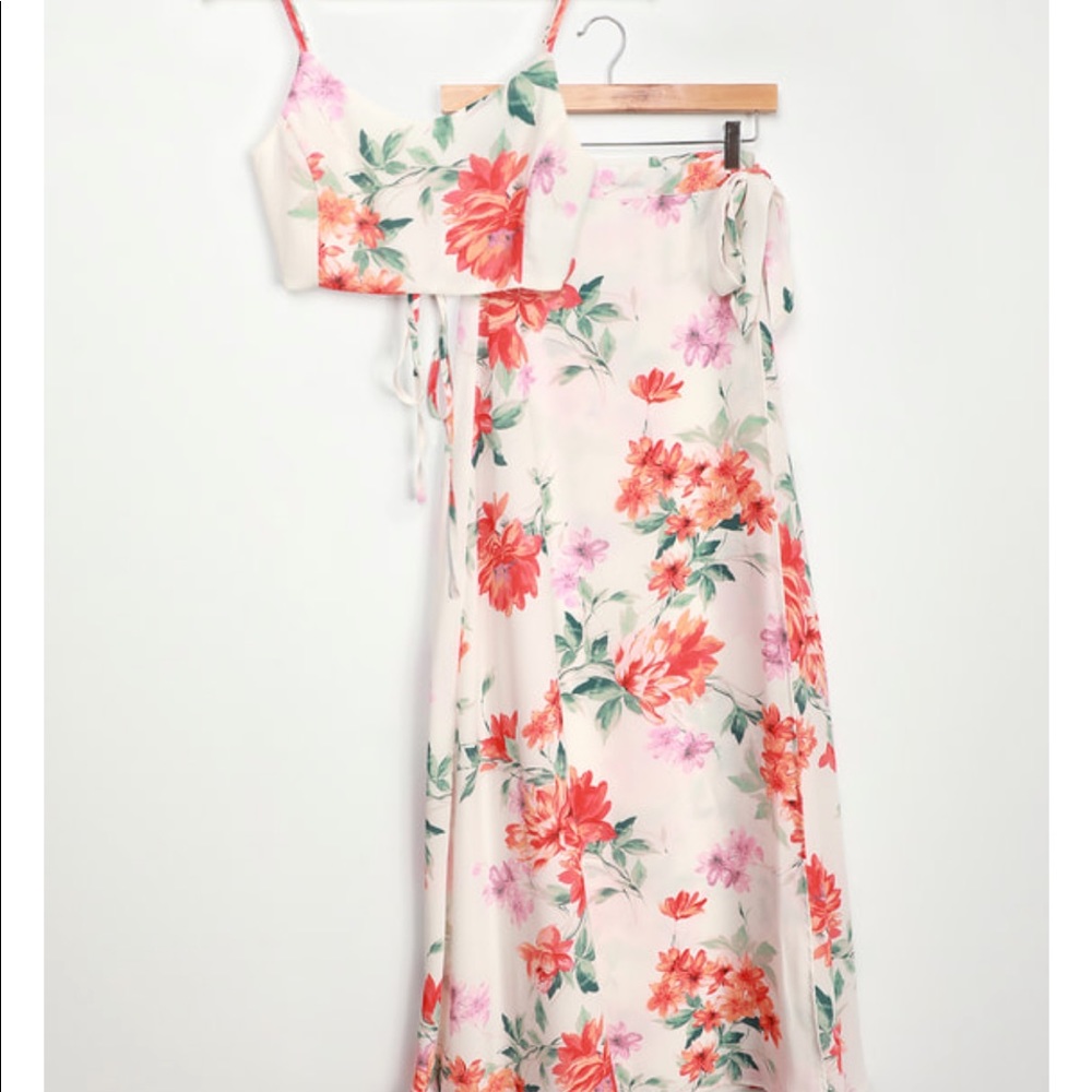 Lulu’s Bloom With A View Two Piece Maxi Dress